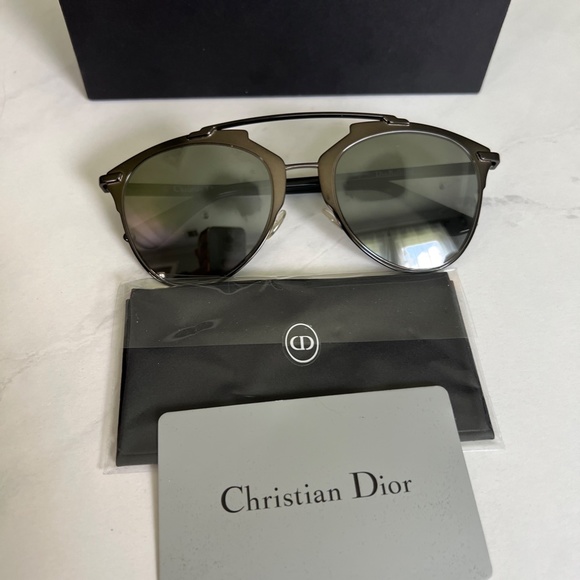 Christian Dior Reflected Wayfarer Sunglasses - Picture 4 of 8